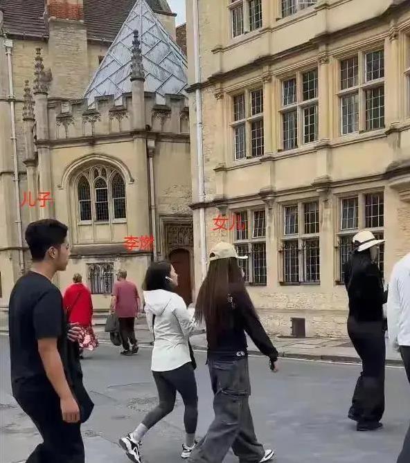 中国股票配资网 郭涛女儿首次露脸！14岁身高170惊艳众人，却自曝最大烦恼